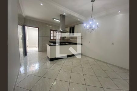 Casa à venda com 180m², 3 quartos e 4 vagasCozinha