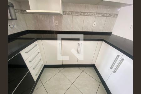 Casa à venda com 180m², 3 quartos e 4 vagasCozinha