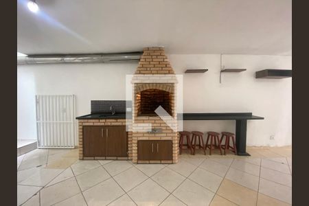 Casa à venda com 180m², 3 quartos e 4 vagasChurrasqueira