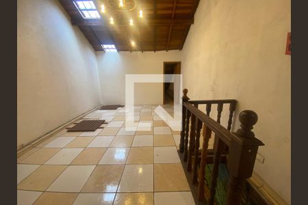 Casa à venda com 180m², 3 quartos e 4 vagasSótão