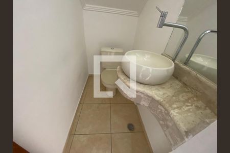 Casa à venda com 180m², 3 quartos e 4 vagasLavado 1