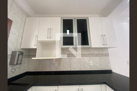 Casa à venda com 180m², 3 quartos e 4 vagasCozinha