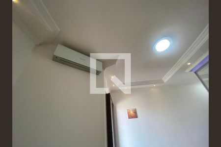 Casa à venda com 180m², 3 quartos e 4 vagasSuíte