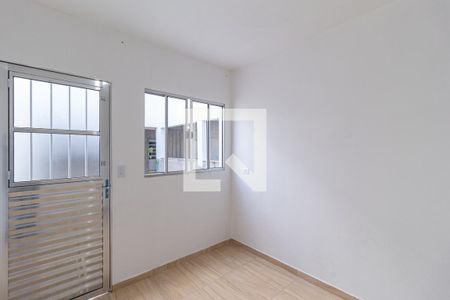 Sala de casa para alugar com 1 quarto, 65m² em Vila Dirce, Carapicuíba