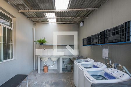 Studio para alugar com 24m², 1 quarto e sem vaga Studio para alugar com 24m², 1 quarto e sem vagaLavanderia