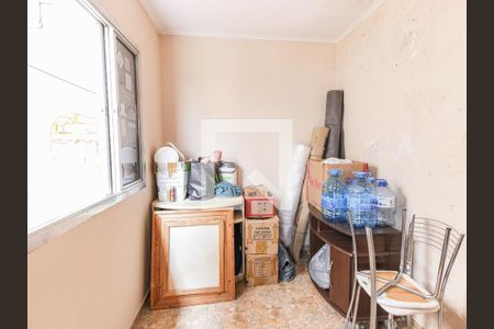 Casa à venda com 250m², 4 quartos e 3 vagas Casa à venda com 250m², 4 quartos e 3 vagasQuarto de Serviço 1