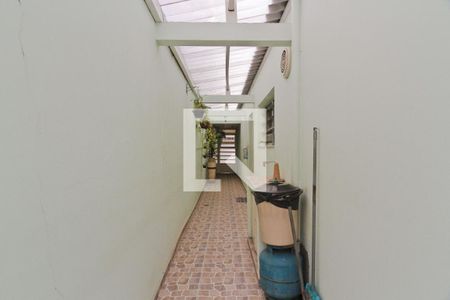 Casa à venda com 240m², 5 quartos e 4 vagasÁrea externa