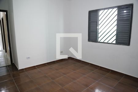 Casa para alugar com 120m², 3 quartos e 2 vagasQuarto 2