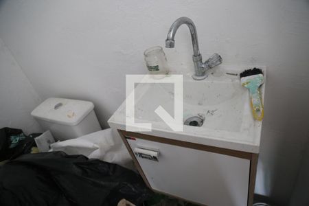 Casa para alugar com 120m², 3 quartos e 2 vagasBanheiro de Serviço