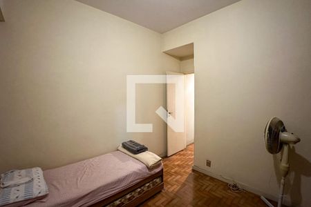 Apartamento à venda com 257m², 4 quartos e 2 vagas Apartamento à venda com 257m², 4 quartos e 2 vagasQuarto 04