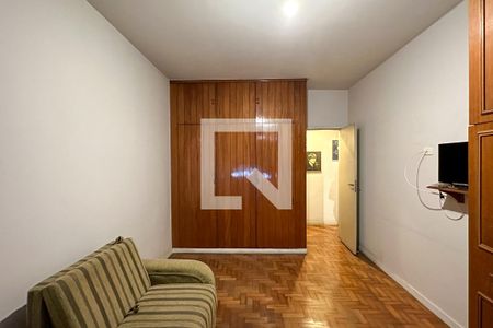 Apartamento à venda com 257m², 4 quartos e 2 vagas Apartamento à venda com 257m², 4 quartos e 2 vagasQuarto 02
