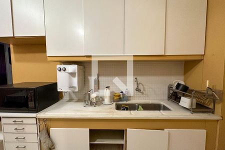 Apartamento à venda com 257m², 4 quartos e 2 vagas Apartamento à venda com 257m², 4 quartos e 2 vagasCozinha