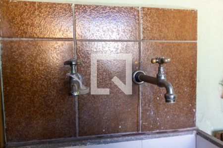 Casa à venda com 150m², 3 quartos e 2 vagasLavanderia (Torneira)