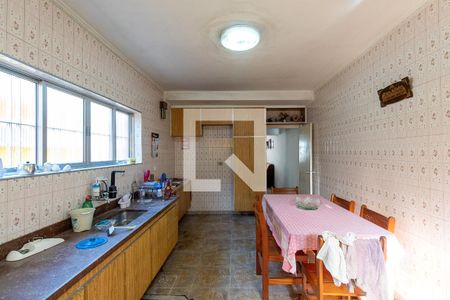 Casa à venda com 150m², 3 quartos e 2 vagasCozinha