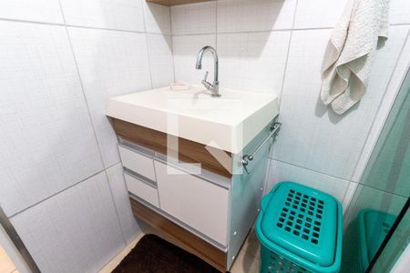 Casa à venda com 150m², 3 quartos e 2 vagasBanheiro da Suíte