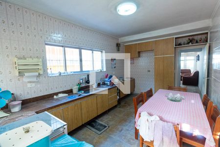 Casa à venda com 150m², 3 quartos e 2 vagasCozinha