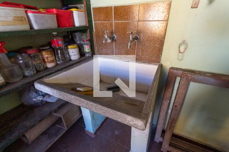 Casa à venda com 150m², 3 quartos e 2 vagasLavanderia 2