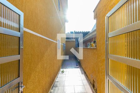 Casa à venda com 150m², 3 quartos e 2 vagasCorredor