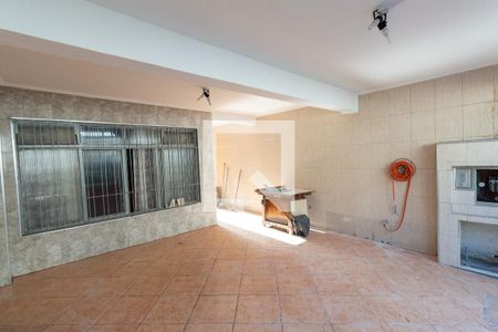Casa à venda com 150m², 3 quartos e 2 vagasGaragem