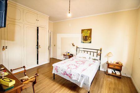 Quarto 1  de casa à venda com 5 quartos, 380m² em Planalto Paulista, São Paulo