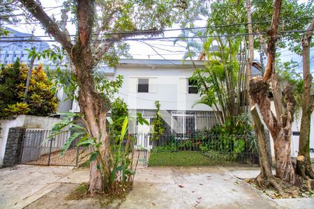 Casa à venda com 5 quartos, 380m² em Planalto Paulista, São Paulo