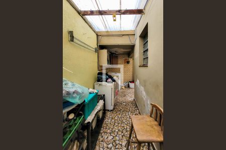 Casa à venda com 156m², 3 quartos e 2 vagas Casa à venda com 156m², 3 quartos e 2 vagasCozinha