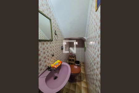 Casa à venda com 156m², 3 quartos e 2 vagas Casa à venda com 156m², 3 quartos e 2 vagasLavabo