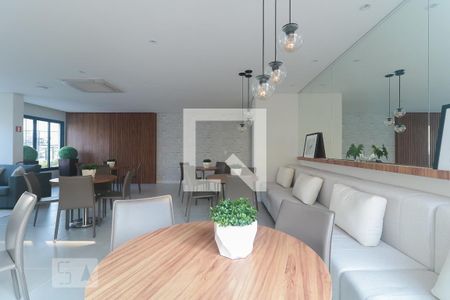 Apartamento para alugar com 28m², 1 quarto e 1 vagaÁrea comum - Salão de festas