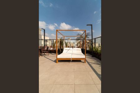 Apartamento à venda com 39m², 1 quarto e sem vagaÁrea comum - Piscina