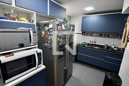 Apartamento à venda com 224m², 5 quartos e 2 vagasCozinha