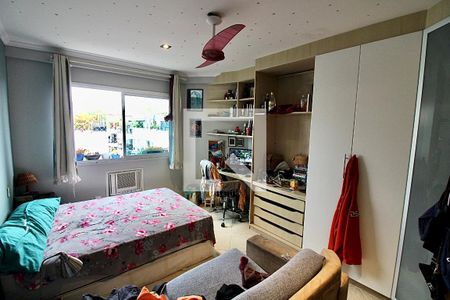 Apartamento à venda com 224m², 5 quartos e 2 vagasSuíte  3