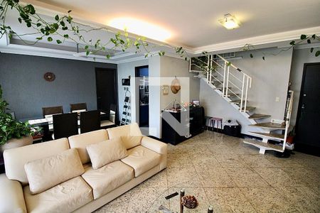 Apartamento à venda com 224m², 5 quartos e 2 vagasSala