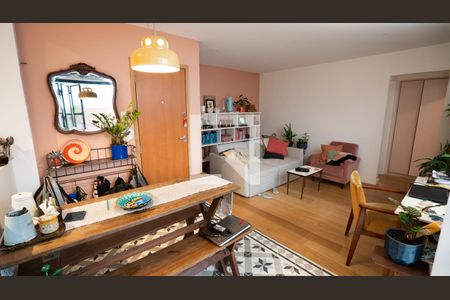 Sala de apartamento à venda com 1 quarto, 68m² em Santa Teresa, Rio de Janeiro
