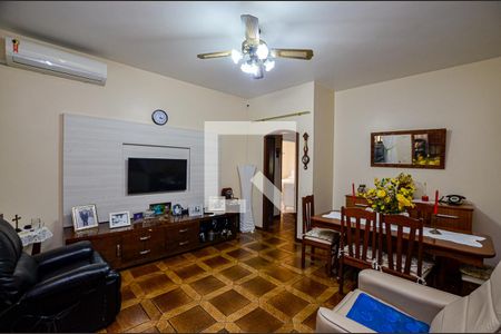 Sala de casa à venda com 2 quartos, 150m² em Itaipu, Niterói