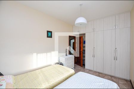 Quarto 1 de casa à venda com 2 quartos, 150m² em Itaipu, Niterói