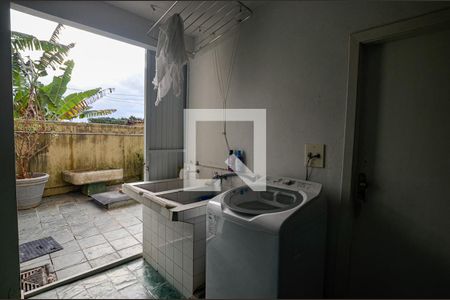 Casa à venda com 150m², 2 quartos e 3 vagas Casa à venda com 150m², 2 quartos e 3 vagasÁrea de Serviço