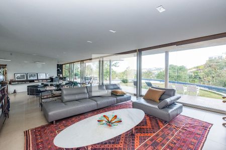 Sala de casa de condomínio à venda com 3 quartos, 490m² em Conde, Nova Lima