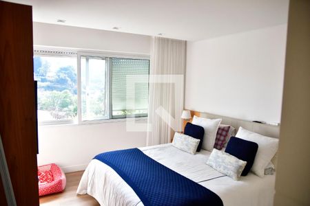 Quarto 1 de apartamento para alugar com 4 quartos, 237m² em Santa Cecilia, São Paulo