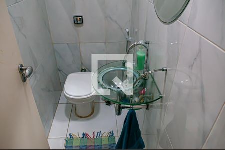 Casa à venda com 364m², 4 quartos e 4 vagaslavabo