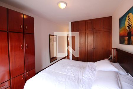 Suíte - Armários  de casa à venda com 3 quartos, 159m² em Vila Anglo Brasileira, São Paulo