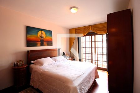 Suíte  de casa à venda com 3 quartos, 159m² em Vila Anglo Brasileira, São Paulo