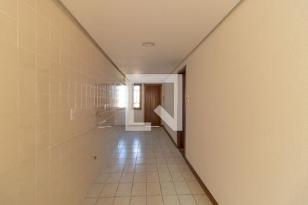 Casa à venda com 180m², 3 quartos e 5 vagas Casa à venda com 180m², 3 quartos e 5 vagasCozinha e Área de Serviço