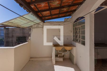 Casa à venda com 359m², 5 quartos e 3 vagas Casa à venda com 359m², 5 quartos e 3 vagasÁrea de Serviço