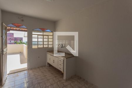 Casa à venda com 359m², 5 quartos e 3 vagas Casa à venda com 359m², 5 quartos e 3 vagasCopa e Cozinha