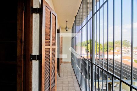 Casa à venda com 190m², 4 quartos e 4 vagasVaranda