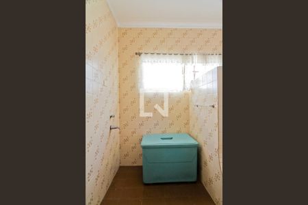 Casa à venda com 190m², 4 quartos e 4 vagasBanheiro 1