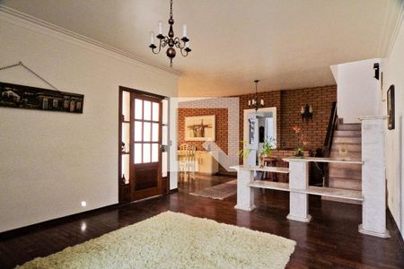 Sala de casa à venda com 4 quartos, 190m² em Jardim Peri, São Paulo