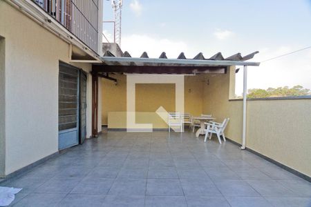 Casa à venda com 190m², 4 quartos e 4 vagasÁrea externa