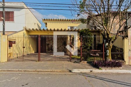 Casa à venda com 190m², 4 quartos e 4 vagasFachada