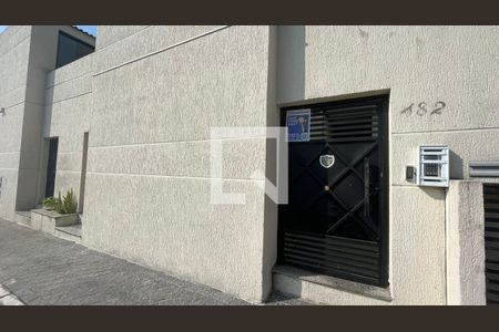 Apartamento para alugar com 42m², 2 quartos e sem vagaFachada